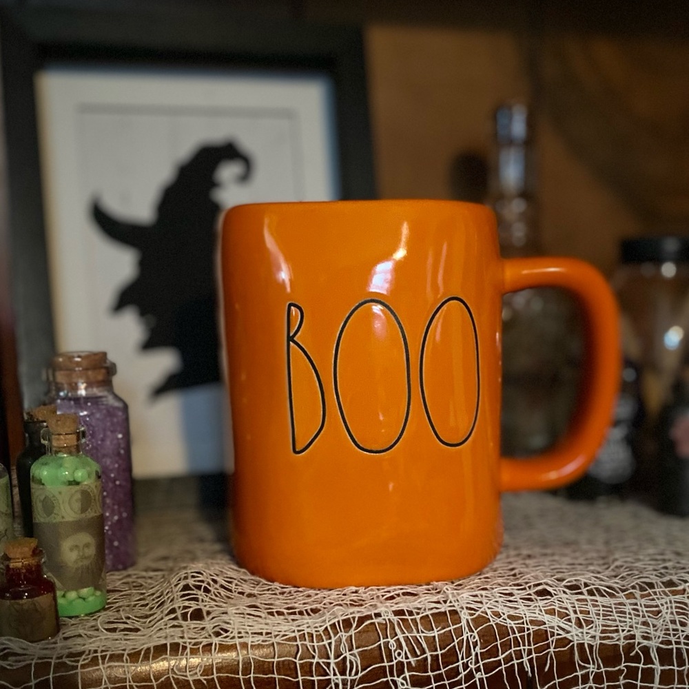 Orange Rae Dunn "Boo" mug